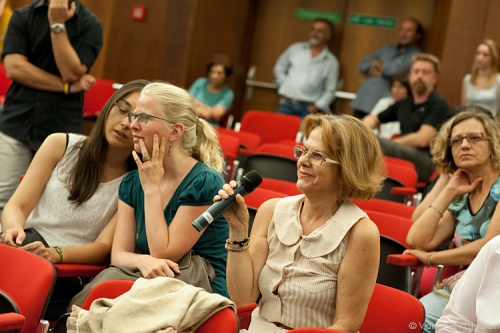 The audience discusses the film - photo: Vangelis Patsialos, (c) Goethe-Institut Athen